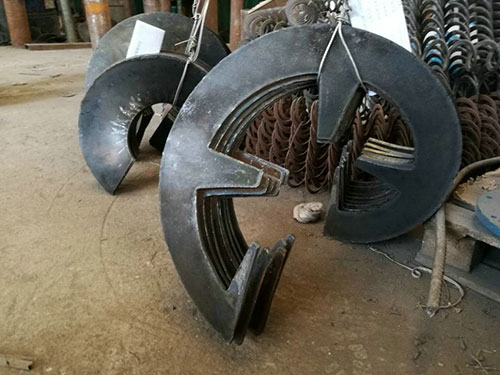 单螺距等厚螺旋叶片